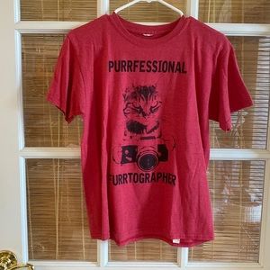 boys large purrfessional furrtographer cat shirt